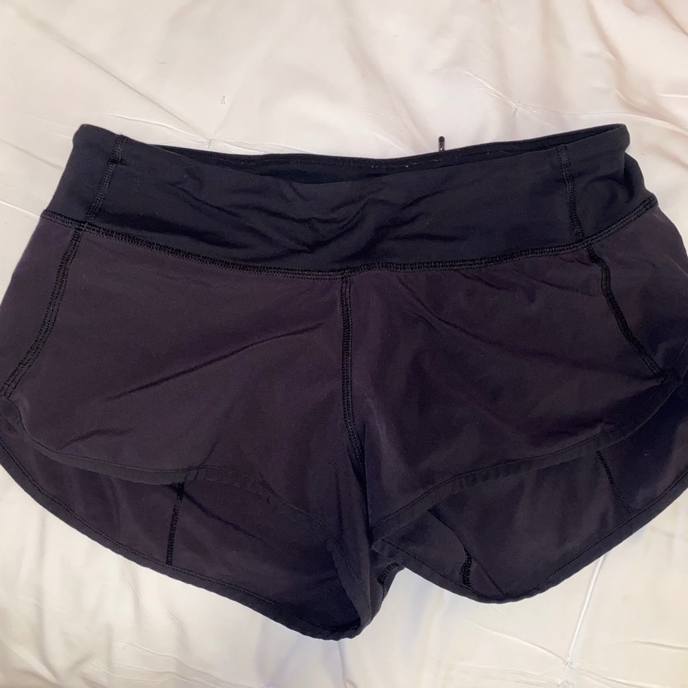 Black lulu shorts